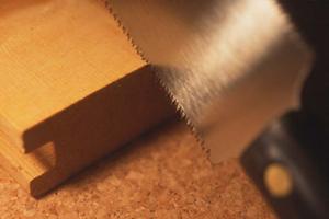 雨漏りに困った場合は、シーリング材の補強を依頼