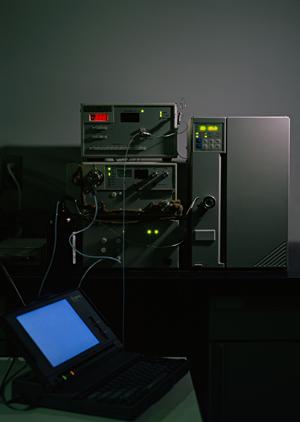 3次元電磁界解析ツールで受託分析